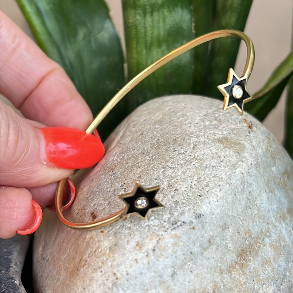 Amrapali 18 karat gold and diamond Bracelet